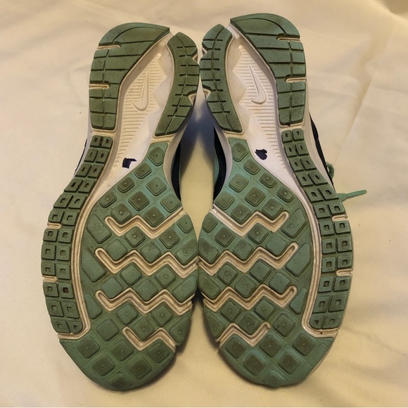 DONATED Womens Nike Downshifter Running Shoes - Picture 6 of 16